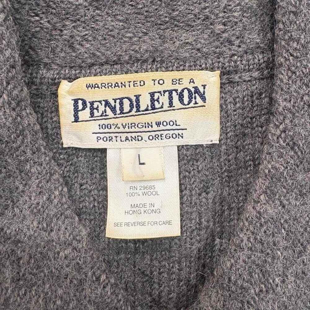 Pendleton Women's Grey and Black Cardigan - Picture 4 of 8